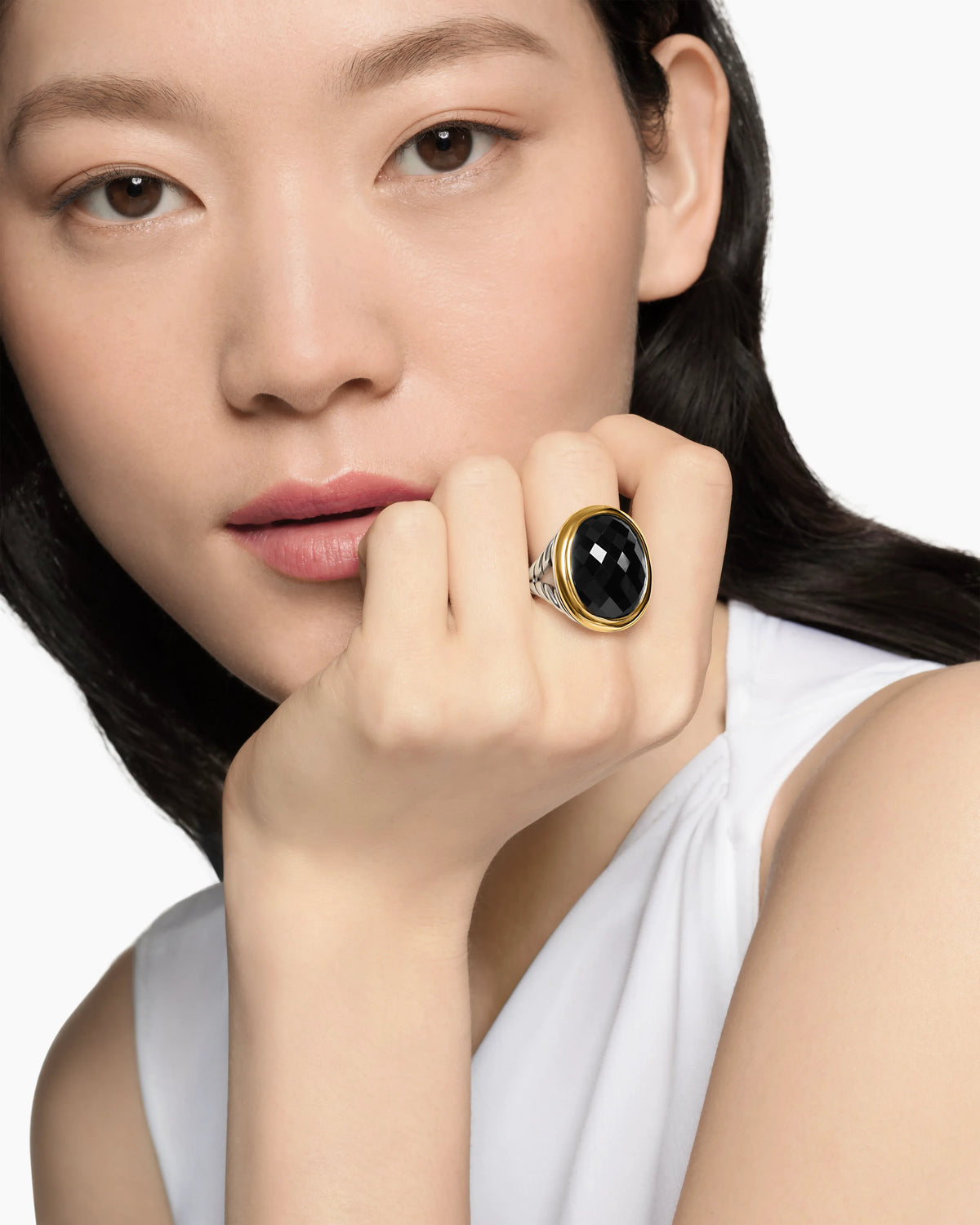 BLACK ONYX
