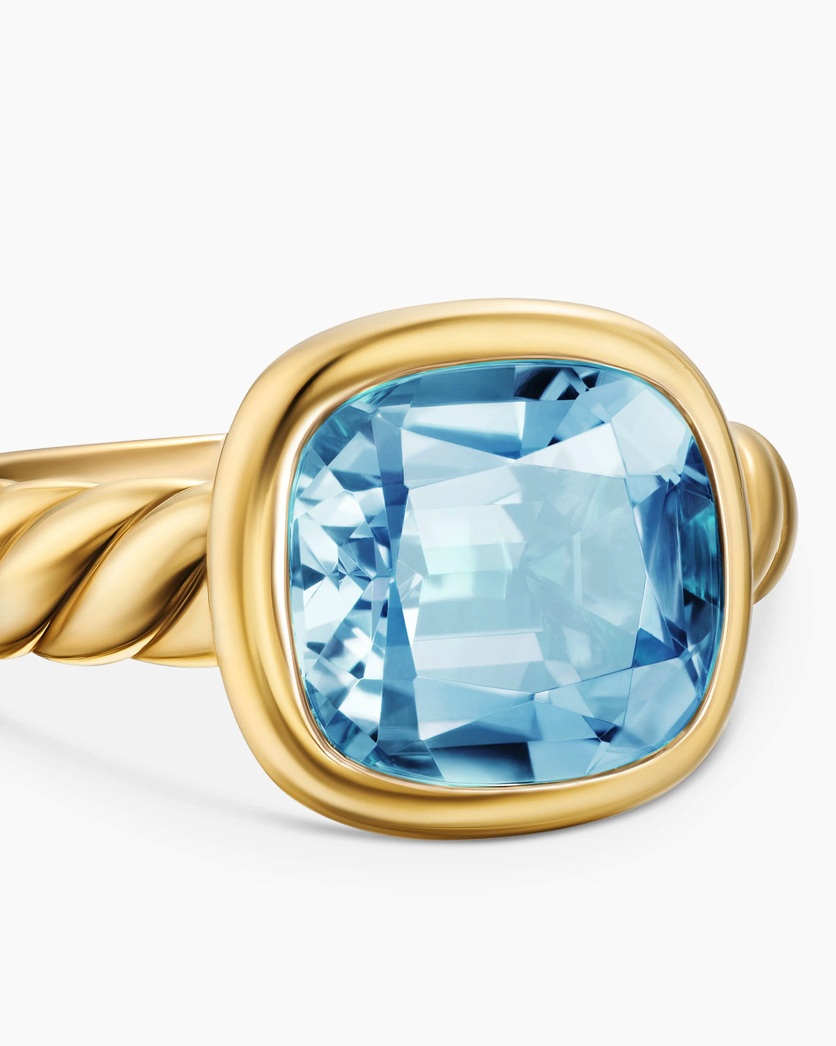 SKY BLUE TOPAZ