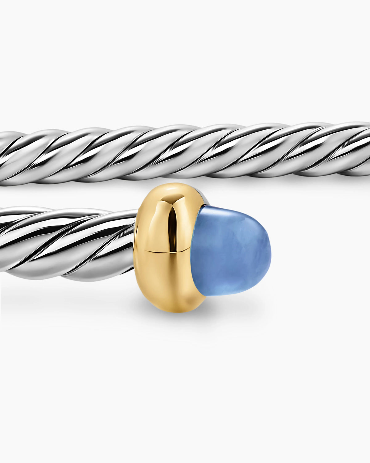 LIGHT BLUE SAPPHIRE