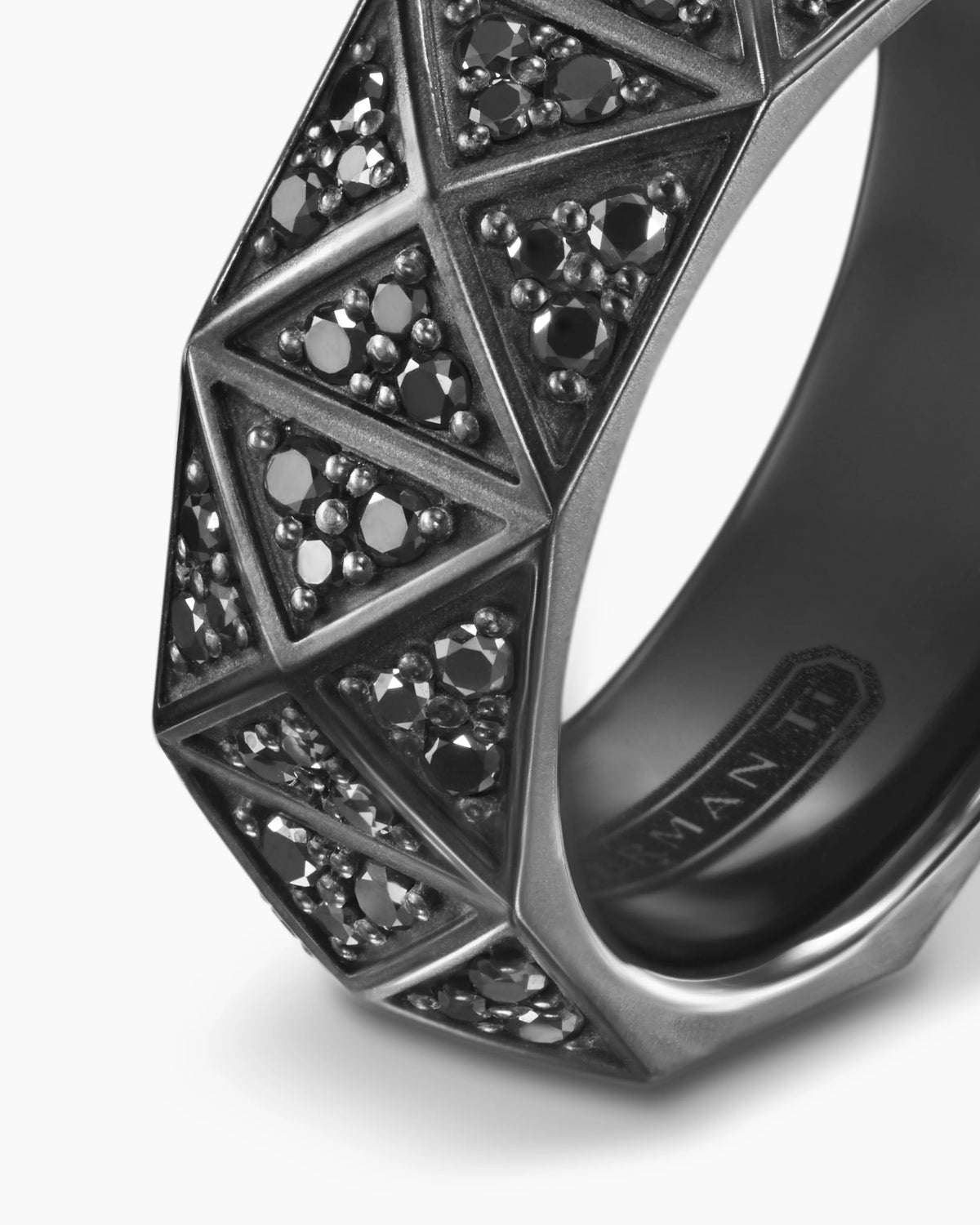 BLACK DIAMOND