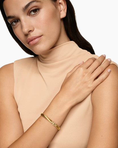 XS